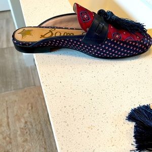 Adorable Sam Edelman Tassle Loafers Size 38